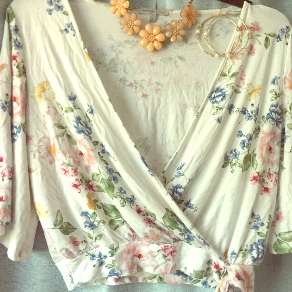 Charlotte Russe Crop Top (M)